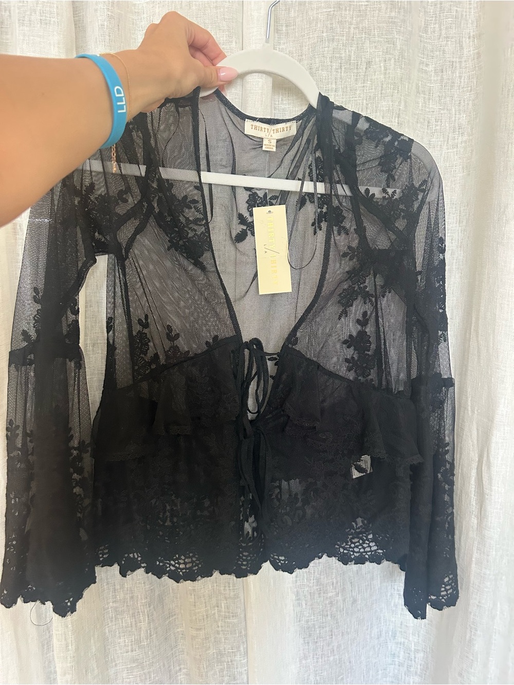 Black Lace Sheer Robe - Picture 5 of 5